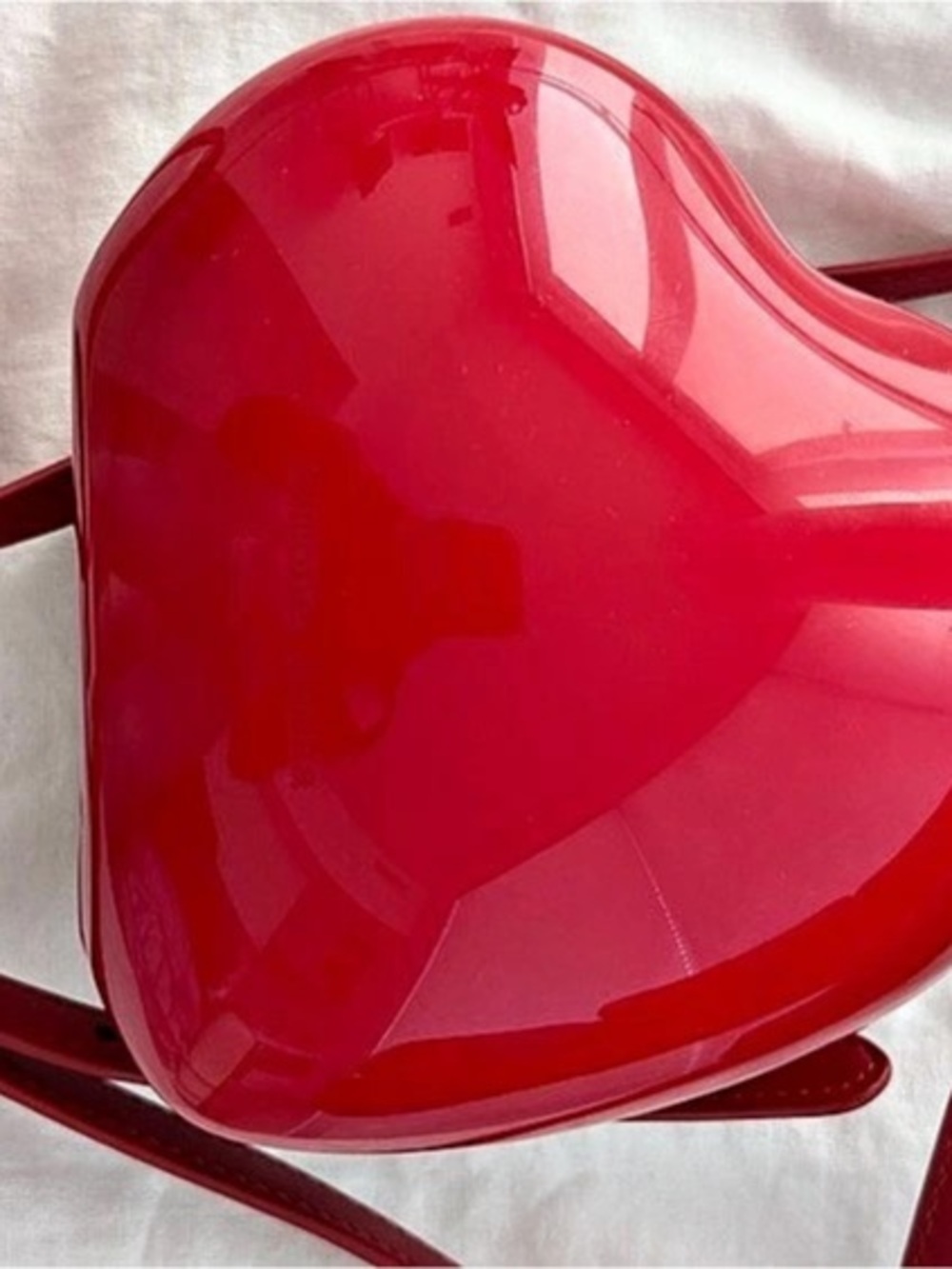 Simone Rocha Heart Crossbody Bag Red - Picture 3 of 6